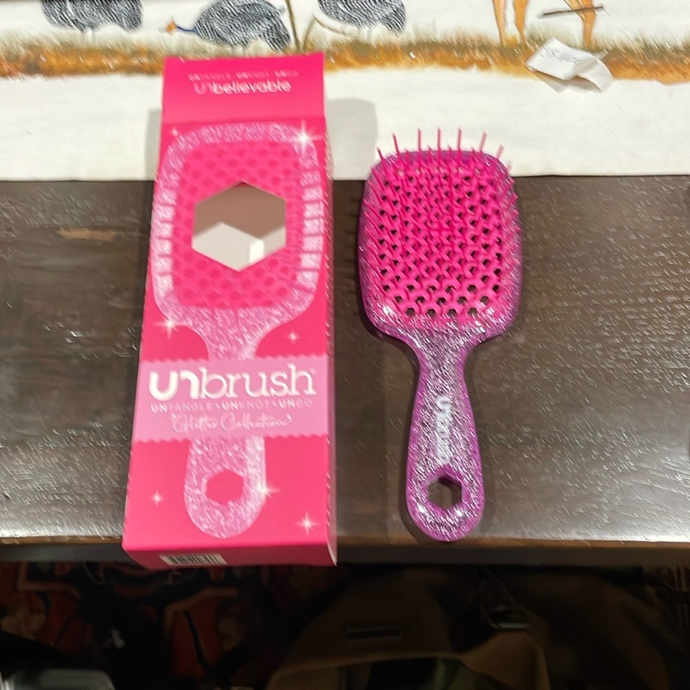 Original Pink Glitter Unbrush NIB